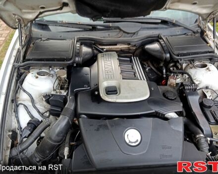 Серый БМВ 5 Серия, объемом двигателя 2 л и пробегом 260 тыс. км за 3700 $, фото 7 на Automoto.ua