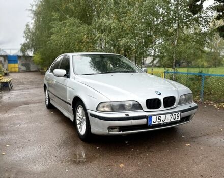 Серый БМВ 5 Серия, объемом двигателя 2.5 л и пробегом 399 тыс. км за 2200 $, фото 6 на Automoto.ua