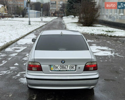 Серый БМВ 5 Серия, объемом двигателя 2 л и пробегом 310 тыс. км за 3999 $, фото 19 на Automoto.ua