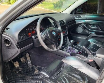 Серый БМВ 5 Серия, объемом двигателя 2.5 л и пробегом 390 тыс. км за 3700 $, фото 7 на Automoto.ua