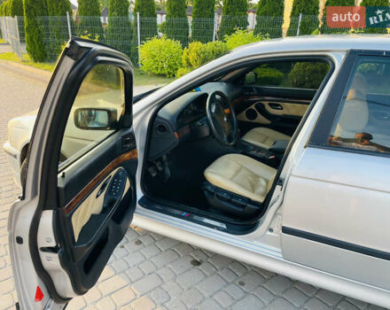 Серый БМВ 5 Серия, объемом двигателя 2.8 л и пробегом 400 тыс. км за 6300 $, фото 8 на Automoto.ua