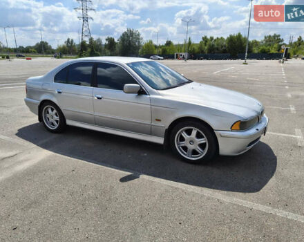 Серый БМВ 5 Серия, объемом двигателя 2.2 л и пробегом 301 тыс. км за 6000 $, фото 6 на Automoto.ua