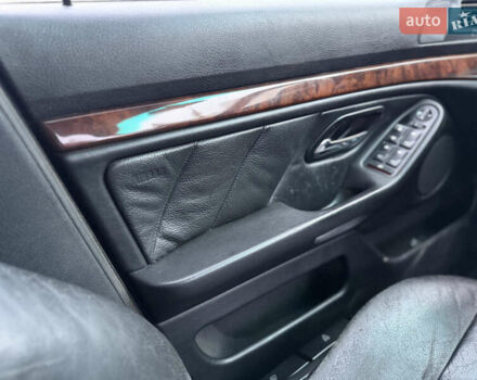 Серый БМВ 5 Серия, объемом двигателя 2 л и пробегом 310 тыс. км за 3999 $, фото 40 на Automoto.ua