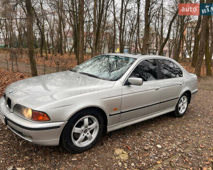 Серый БМВ 5 Серия, объемом двигателя 2.5 л и пробегом 300 тыс. км за 4300 $, фото 4 на Automoto.ua