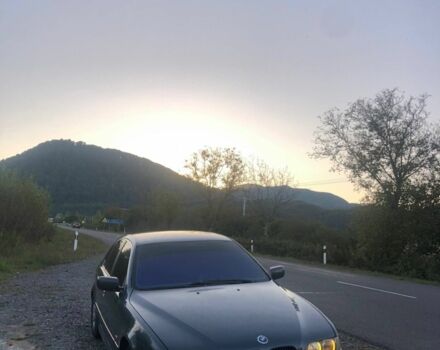 Серый БМВ 5 Серия, объемом двигателя 3 л и пробегом 3 тыс. км за 2900 $, фото 2 на Automoto.ua