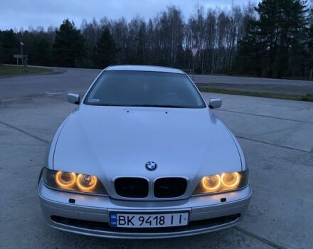 Серый БМВ 5 Серия, объемом двигателя 2 л и пробегом 777 тыс. км за 4100 $, фото 4 на Automoto.ua