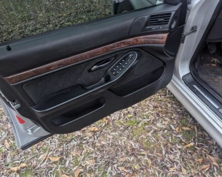 Сірий БМВ 5 Серія, об'ємом двигуна 2.5 л та пробігом 300 тис. км за 2200 $, фото 2 на Automoto.ua