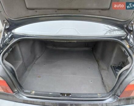 Серый БМВ 5 Серия, объемом двигателя 3 л и пробегом 171 тыс. км за 4999 $, фото 16 на Automoto.ua