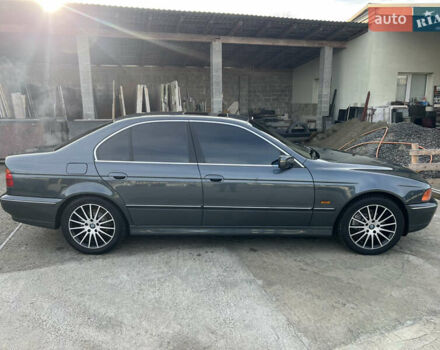 Серый БМВ 5 Серия, объемом двигателя 2 л и пробегом 300 тыс. км за 5200 $, фото 9 на Automoto.ua