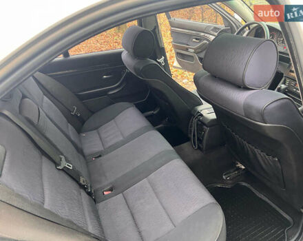 Серый БМВ 5 Серия, объемом двигателя 2.5 л и пробегом 300 тыс. км за 4300 $, фото 24 на Automoto.ua