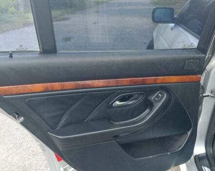 БМВ 5 Серия 2000 в Виннице на Automoto.ua Серый БМВ 5 Серия, объемом двигателя 2.93 л и пробегом 350 тыс. км за 4999 $, фото 14 на Automoto.ua