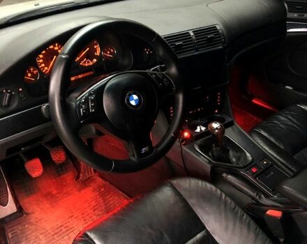 Серый БМВ 5 Серия, объемом двигателя 2.5 л и пробегом 0 тыс. км за 5000 $, фото 1 на Automoto.ua