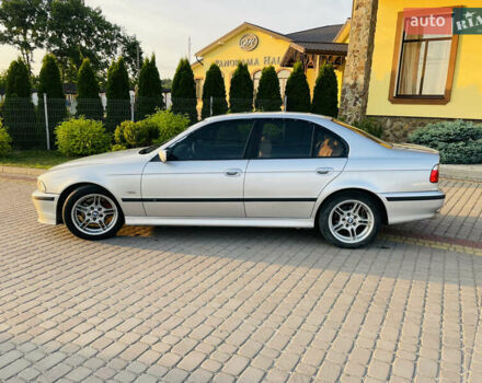 Серый БМВ 5 Серия, объемом двигателя 2.8 л и пробегом 400 тыс. км за 6300 $, фото 1 на Automoto.ua