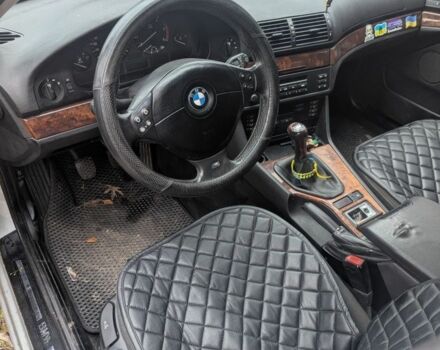 Сірий БМВ 5 Серія, об'ємом двигуна 2.5 л та пробігом 300 тис. км за 2200 $, фото 3 на Automoto.ua