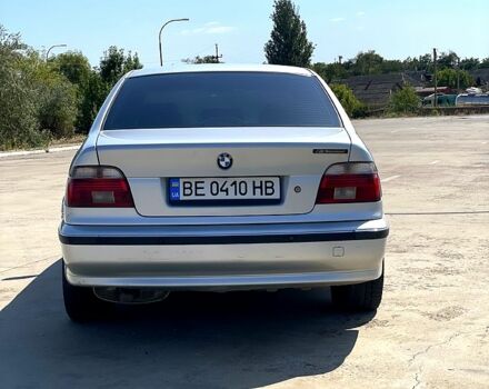 Серый БМВ 5 Серия, объемом двигателя 2 л и пробегом 0 тыс. км за 3900 $, фото 4 на Automoto.ua