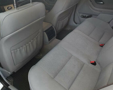 Серый БМВ 5 Серия, объемом двигателя 2.2 л и пробегом 301 тыс. км за 6000 $, фото 7 на Automoto.ua