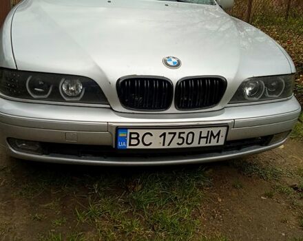 Серый БМВ 5 Серия, объемом двигателя 2 л и пробегом 260 тыс. км за 3700 $, фото 1 на Automoto.ua