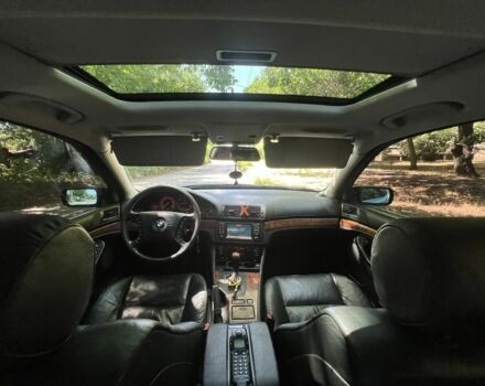 Серый БМВ 5 Серия, объемом двигателя 3 л и пробегом 310 тыс. км за 7500 $, фото 5 на Automoto.ua