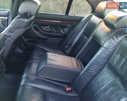 Серый БМВ 5 Серия, объемом двигателя 2.9 л и пробегом 485 тыс. км за 6886 $, фото 14 на Automoto.ua