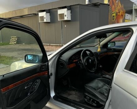 Серый БМВ 5 Серия, объемом двигателя 2.9 л и пробегом 350 тыс. км за 4600 $, фото 10 на Automoto.ua