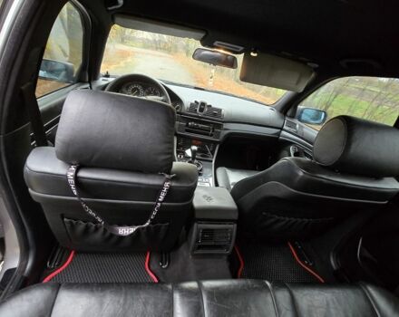 Сірий БМВ 5 Серія, об'ємом двигуна 2 л та пробігом 380 тис. км за 3900 $, фото 6 на Automoto.ua