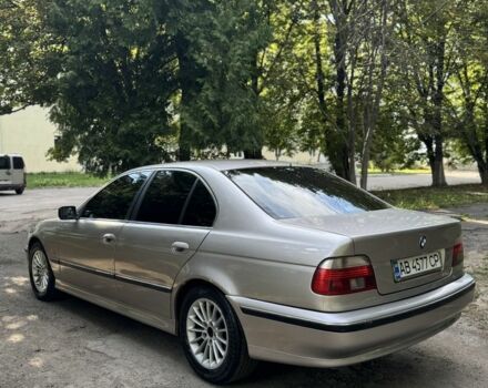 Серый БМВ 5 Серия, объемом двигателя 3.5 л и пробегом 163 тыс. км за 4200 $, фото 1 на Automoto.ua