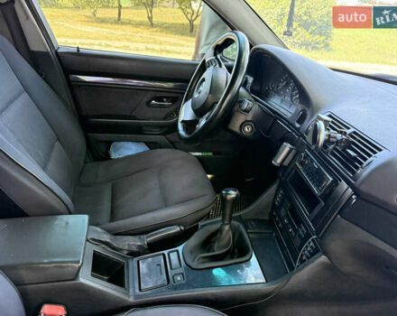 Серый БМВ 5 Серия, объемом двигателя 2.5 л и пробегом 450 тыс. км за 6000 $, фото 5 на Automoto.ua