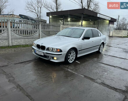 Сірий БМВ 5 Серія, об'ємом двигуна 2.5 л та пробігом 325 тис. км за 5900 $, фото 3 на Automoto.ua