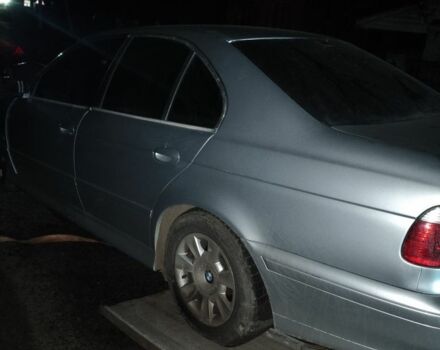 Серый БМВ 5 Серия, объемом двигателя 2.5 л и пробегом 290 тыс. км за 947 $, фото 1 на Automoto.ua