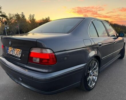 Серый БМВ 5 Серия, объемом двигателя 2 л и пробегом 303 тыс. км за 4000 $, фото 5 на Automoto.ua