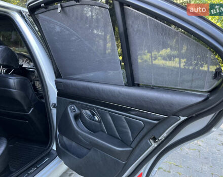 Серый БМВ 5 Серия, объемом двигателя 2.9 л и пробегом 348 тыс. км за 8000 $, фото 1 на Automoto.ua