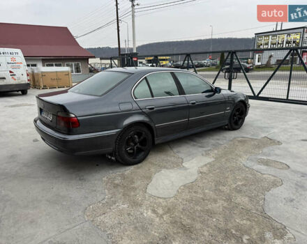 Серый БМВ 5 Серия, объемом двигателя 3 л и пробегом 320 тыс. км за 5550 $, фото 6 на Automoto.ua