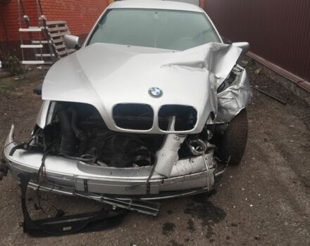 Сірий БМВ 5 Серія, об'ємом двигуна 2.5 л та пробігом 250 тис. км за 1700 $, фото 3 на Automoto.ua