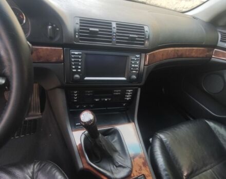 Серый БМВ 5 Серия, объемом двигателя 2.2 л и пробегом 370 тыс. км за 6200 $, фото 3 на Automoto.ua