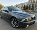 Серый БМВ 5 Серия, объемом двигателя 2 л и пробегом 303 тыс. км за 4000 $, фото 1 на Automoto.ua