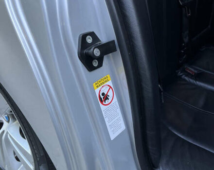 Серый БМВ 5 Серия, объемом двигателя 2.9 л и пробегом 348 тыс. км за 8000 $, фото 3 на Automoto.ua