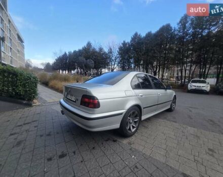 Серый БМВ 5 Серия, объемом двигателя 2.93 л и пробегом 444 тыс. км за 5999 $, фото 2 на Automoto.ua