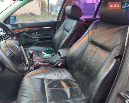 Серый БМВ 5 Серия, объемом двигателя 2 л и пробегом 440 тыс. км за 5950 $, фото 23 на Automoto.ua