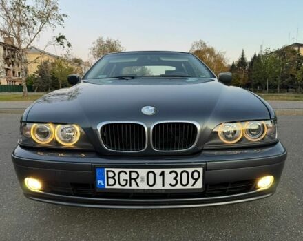 Серый БМВ 5 Серия, объемом двигателя 2 л и пробегом 303 тыс. км за 4000 $, фото 4 на Automoto.ua