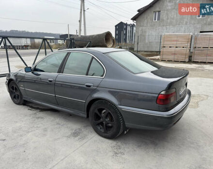 Серый БМВ 5 Серия, объемом двигателя 3 л и пробегом 320 тыс. км за 5550 $, фото 5 на Automoto.ua