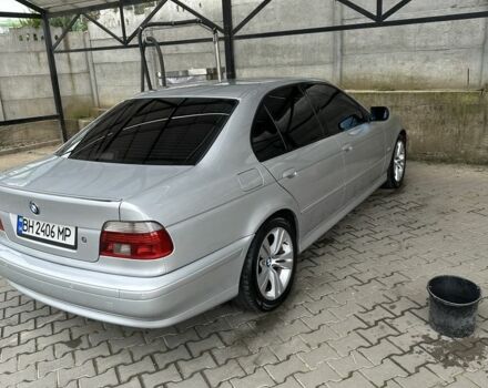 Серый БМВ 5 Серия, объемом двигателя 2.9 л и пробегом 348 тыс. км за 8000 $, фото 2 на Automoto.ua