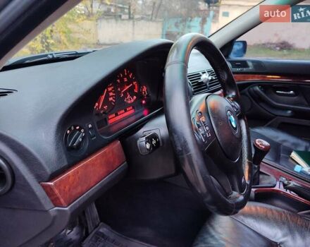 Серый БМВ 5 Серия, объемом двигателя 2 л и пробегом 440 тыс. км за 5950 $, фото 24 на Automoto.ua