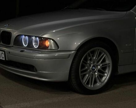 Серый БМВ 5 Серия, объемом двигателя 2.9 л и пробегом 300 тыс. км за 3500 $, фото 3 на Automoto.ua