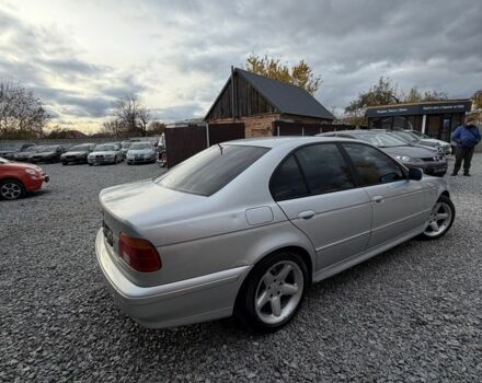 Серый БМВ 5 Серия, объемом двигателя 2.2 л и пробегом 380 тыс. км за 4300 $, фото 2 на Automoto.ua