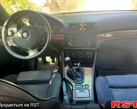 Сірий БМВ 5 Серія, об'ємом двигуна 2.2 л та пробігом 0 тис. км за 4000 $, фото 1 на Automoto.ua