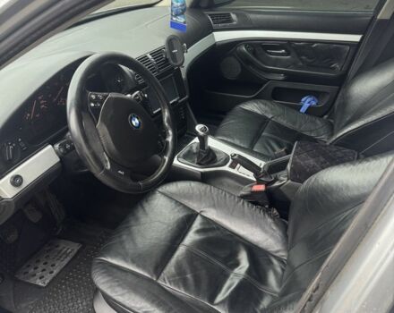 Серый БМВ 5 Серия, объемом двигателя 2.2 л и пробегом 333 тыс. км за 3500 $, фото 6 на Automoto.ua