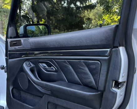 Серый БМВ 5 Серия, объемом двигателя 2.9 л и пробегом 348 тыс. км за 8000 $, фото 21 на Automoto.ua