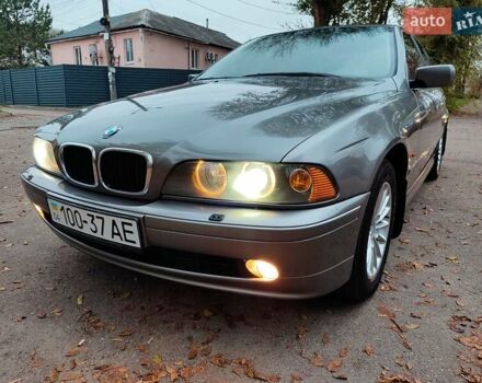 Серый БМВ 5 Серия, объемом двигателя 2 л и пробегом 440 тыс. км за 5950 $, фото 8 на Automoto.ua