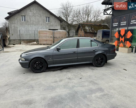 Серый БМВ 5 Серия, объемом двигателя 3 л и пробегом 320 тыс. км за 5550 $, фото 4 на Automoto.ua