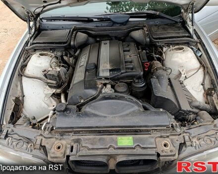 Сірий БМВ 5 Серія, об'ємом двигуна 2.2 л та пробігом 363 тис. км за 5800 $, фото 5 на Automoto.ua